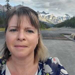 Meet your Posher, Pauline